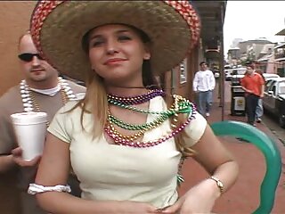 Bootylicious slut Kierstin Koyote اس آدمی کی سواری cowgirl کی پوزیشن میں